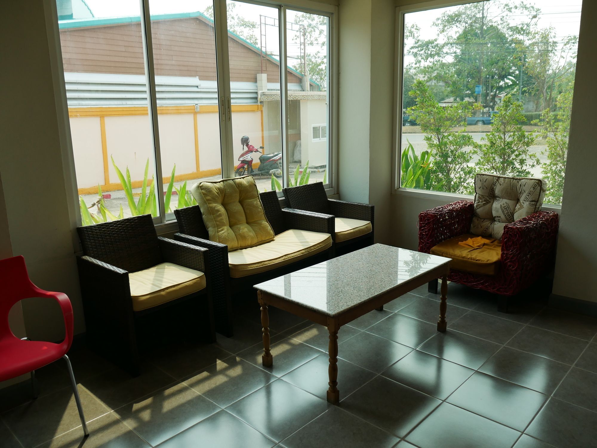 Pk Hotel Buriram Exterior foto